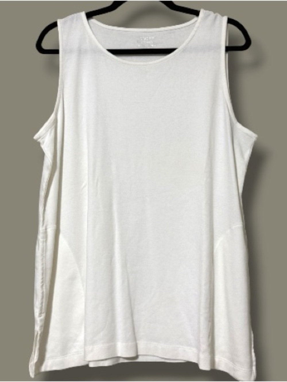 Chico’s size 3P XL sleeveless pocket tunic basic knit alabaster top pullover nwt